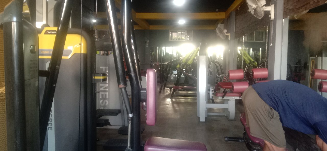 Acube Gym & Fitness 